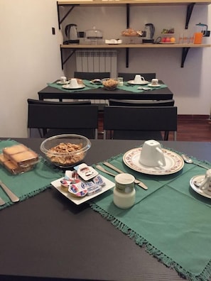 Free daily full breakfast - Residenza Malaterra (Naples)