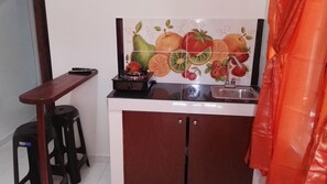 Standard Studio, Non Smoking | Private kitchenette - Golden Beach Apartments (San Andrés)