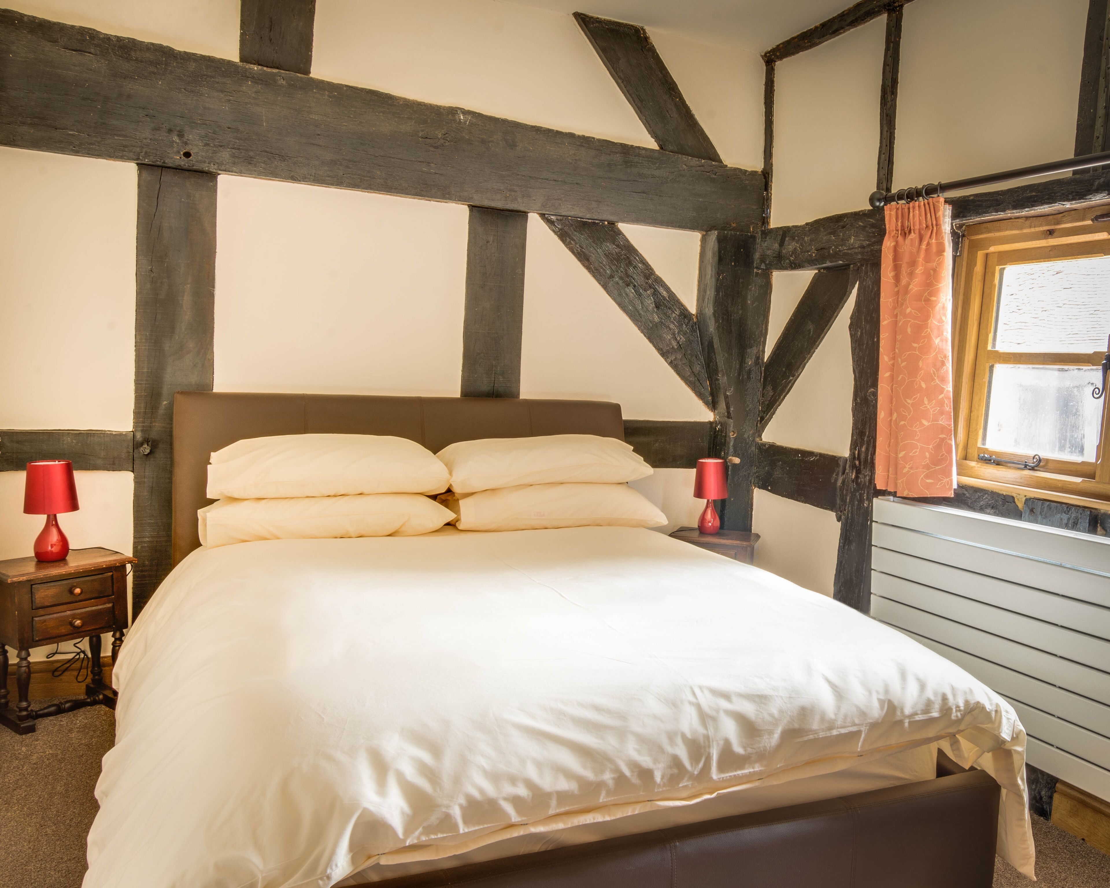 6 Schlafzimmer, Bügeleisen/Bügelbrett, Reisekinderbett, kostenloses WLAN