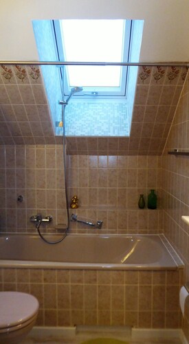 GLÜCKSKLEE at the foot of the Bocksberg - Central Modern Cozy (60sqm, 3 balconies) 
