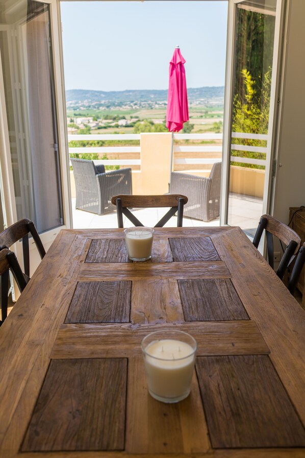 Dining - Magnificent Villa with dominant view and heated swimming pool (Langlade)