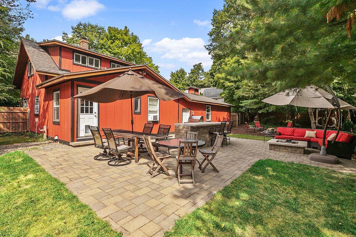 Adorable  Cottage Tucked Away a Short Walk From Lake Michigan