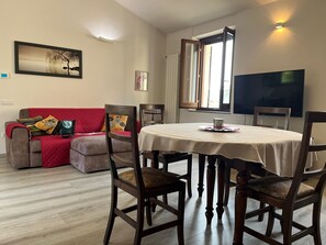 Dining - Home in Orvieto - Suite (Orvieto)