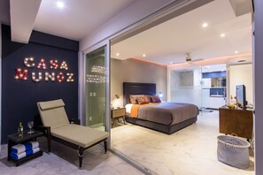 2 bedrooms, iron/ironing board, WiFi, bed sheets - Amazing rooftop infinity pool! Ocean view 2 Bed / 2 Bath condo. Walk Everywhere  (Puerto Vallarta)