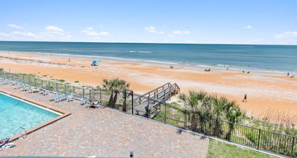 Vues panoramiques sur l'océan depuis votre incroyable condo en bord de mer
