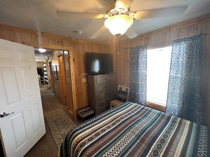 2 bedrooms, iron/ironing board, WiFi, bed sheets - Ben Ranch Cabin # 2 located in a century old Pecan Orchard. 2 Bedroom plus couch (Ralston)