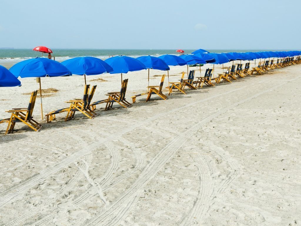 Ubicación cercana a la playa y toallas de playa