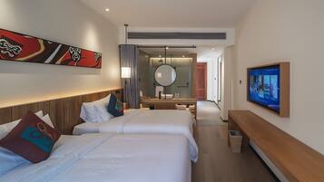 Twin Room, Garden View | In-room safe, blackout curtains, free WiFi