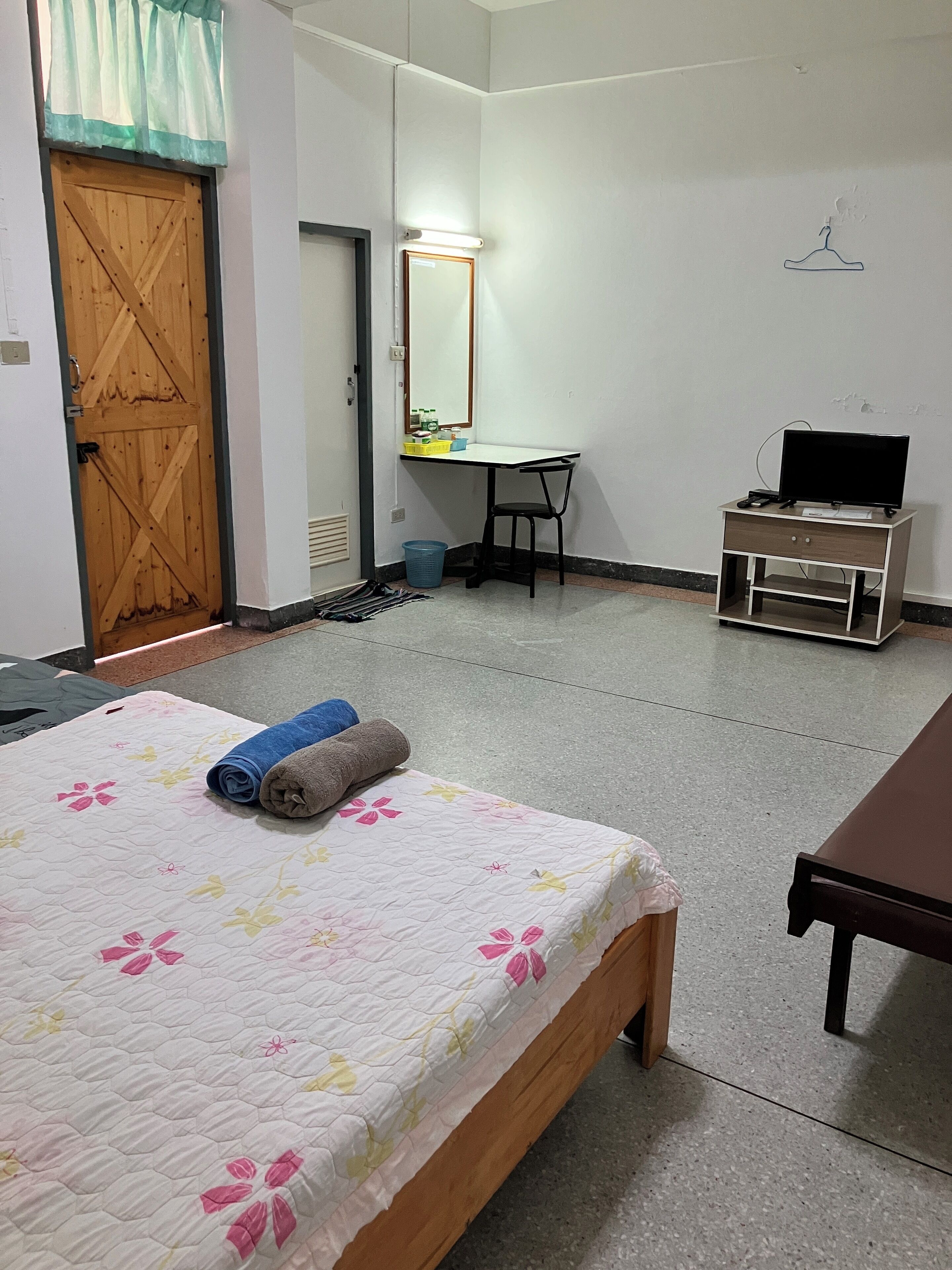 Økonomi-enkeltrom, 1 soverom | Skrivebord, wi-fi (inkludert) og sengetøy