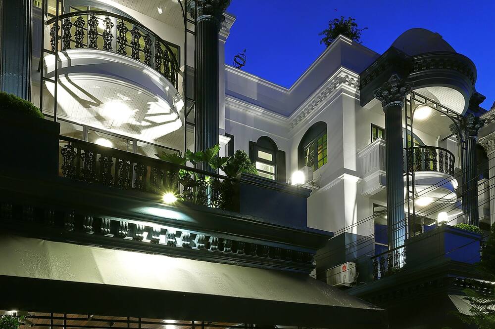 Bangkok Voyage Boutique