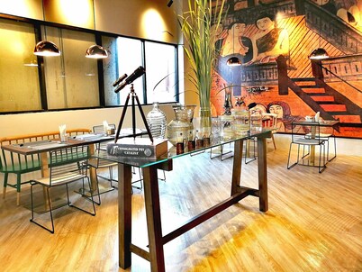 蘇凡納布機場SureStay By Best Western 飯店