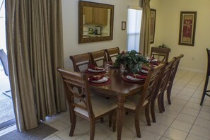 Family Villa, Hot Tub, Garden Area | Dining