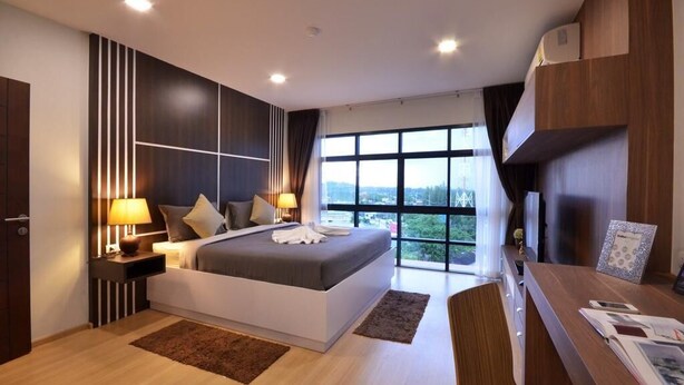 Junior Studio Suite
