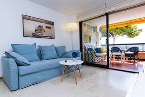 TV - PLAYALARGA 2 Apartment (Salou)
