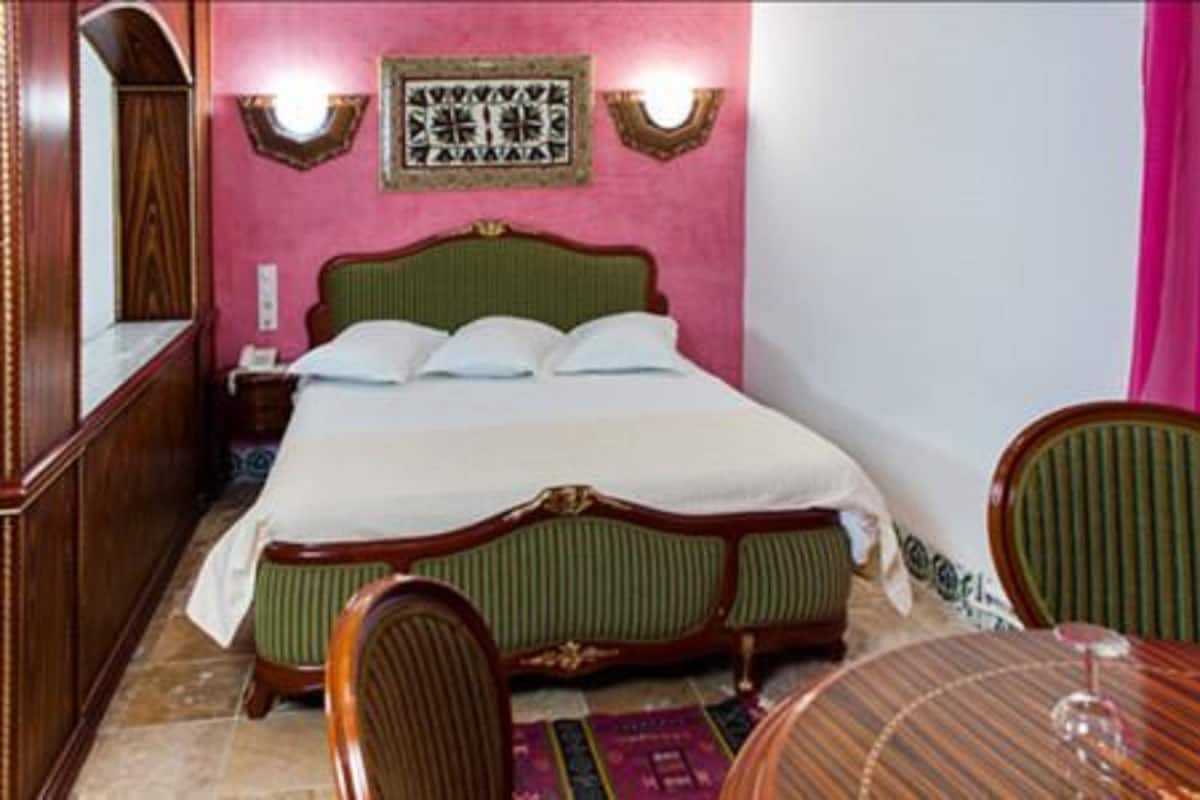 Suite | Minibar, in-room safe, free WiFi, bed sheets