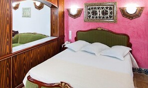 Minibar, in-room safe, free WiFi, bed sheets - Dar Diaf Cheraga (Algiers)