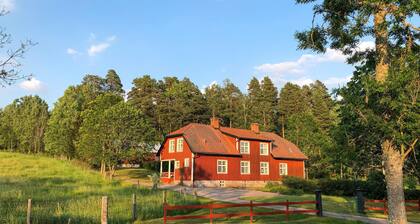 Acogedora casa en Mantorp con WiFi