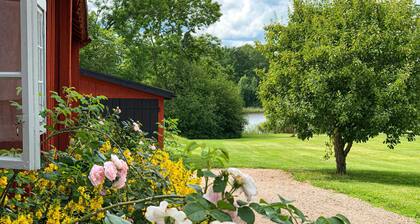 Cozy home in Mantorp with WiFi
