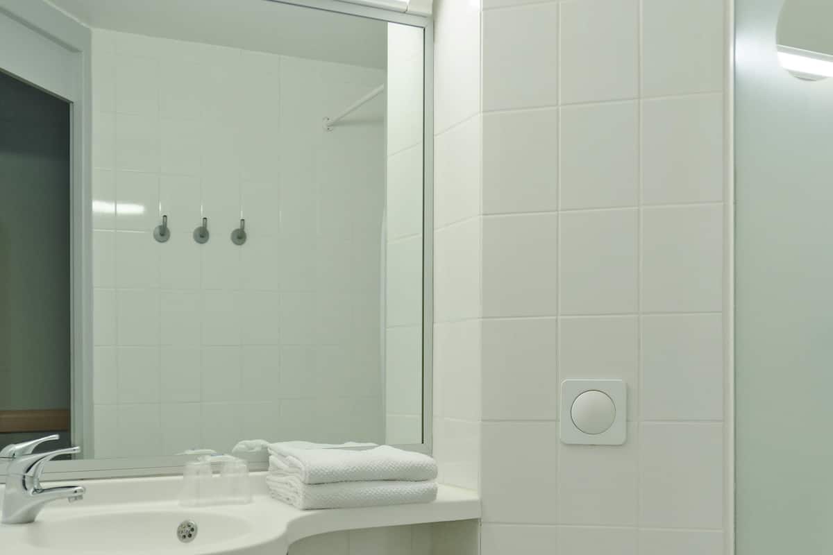 Triple Room, Multiple Beds