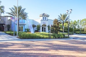 Family Townhome, Garden Area | Street view