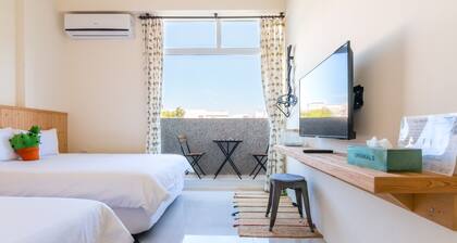 Cozy Green Guest House