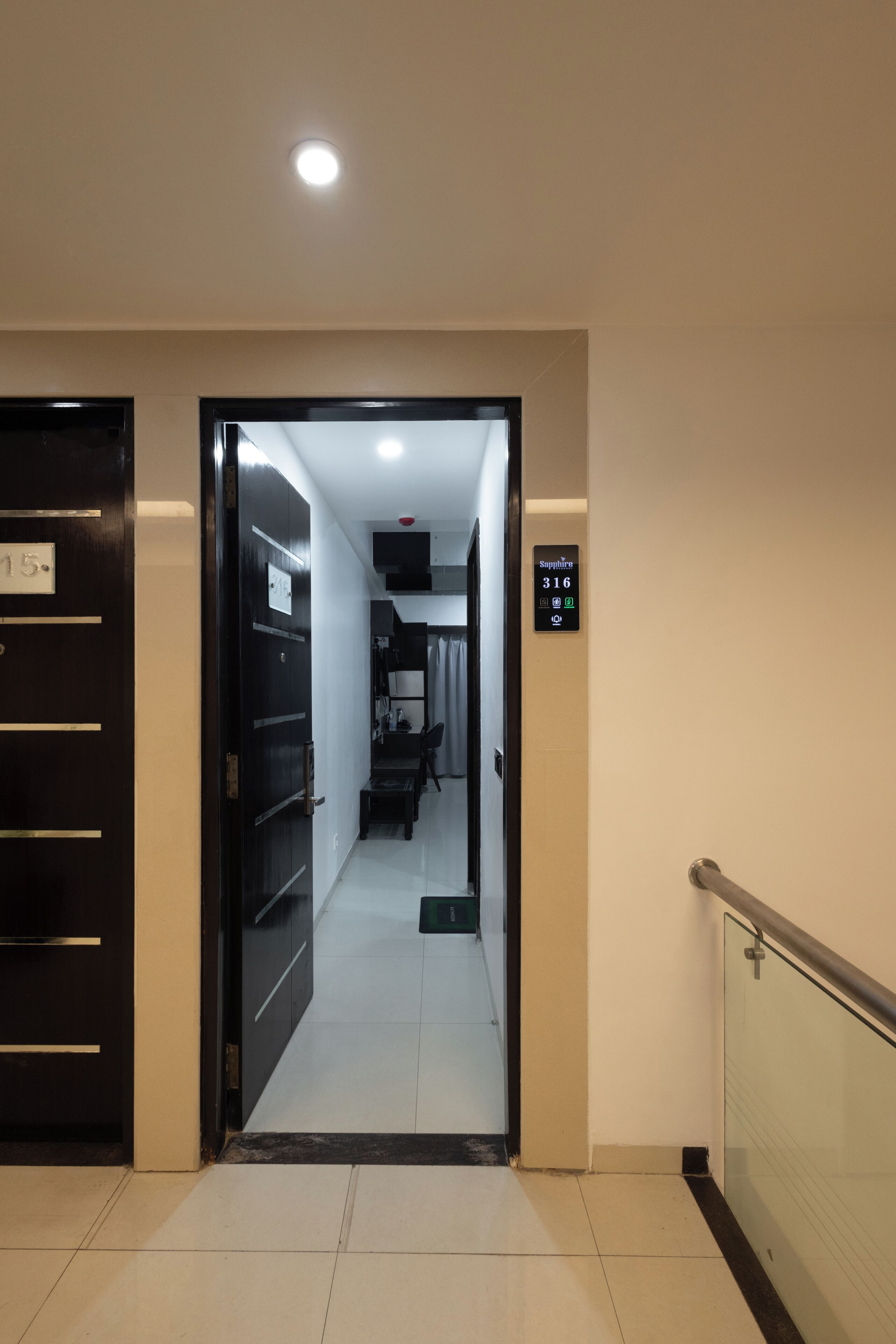 Family Room | In-room safe, desk, free WiFi, bed sheets
