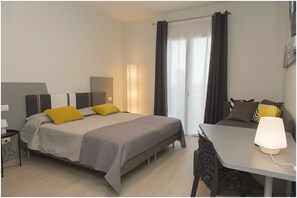 트리플룸, 테라스 | 각각 다르게 가구 비치, 책상, 무료 WiFi, 침대 시트