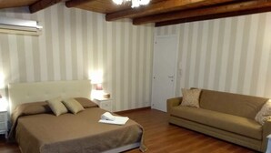 2 bedrooms, iron/ironing board, cribs (surcharge), WiFi (free) - Villa Marina Playa Grande (Scicli)