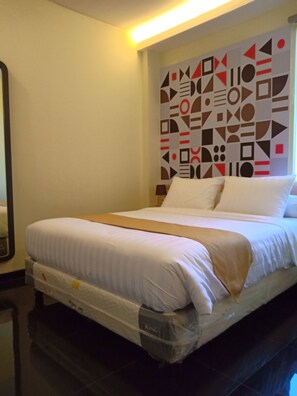 خزنة داخل الغرفة ومكتب وواي فاي مجانًا وملاءات أسرّة