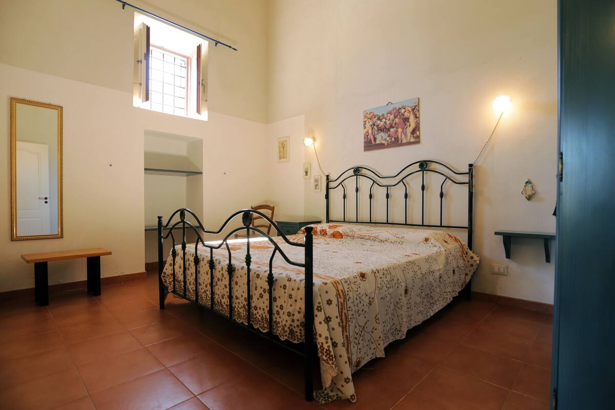 Apartment, Multiple Beds | Iron/ironing board, cots/infant beds, free WiFi, bed sheets