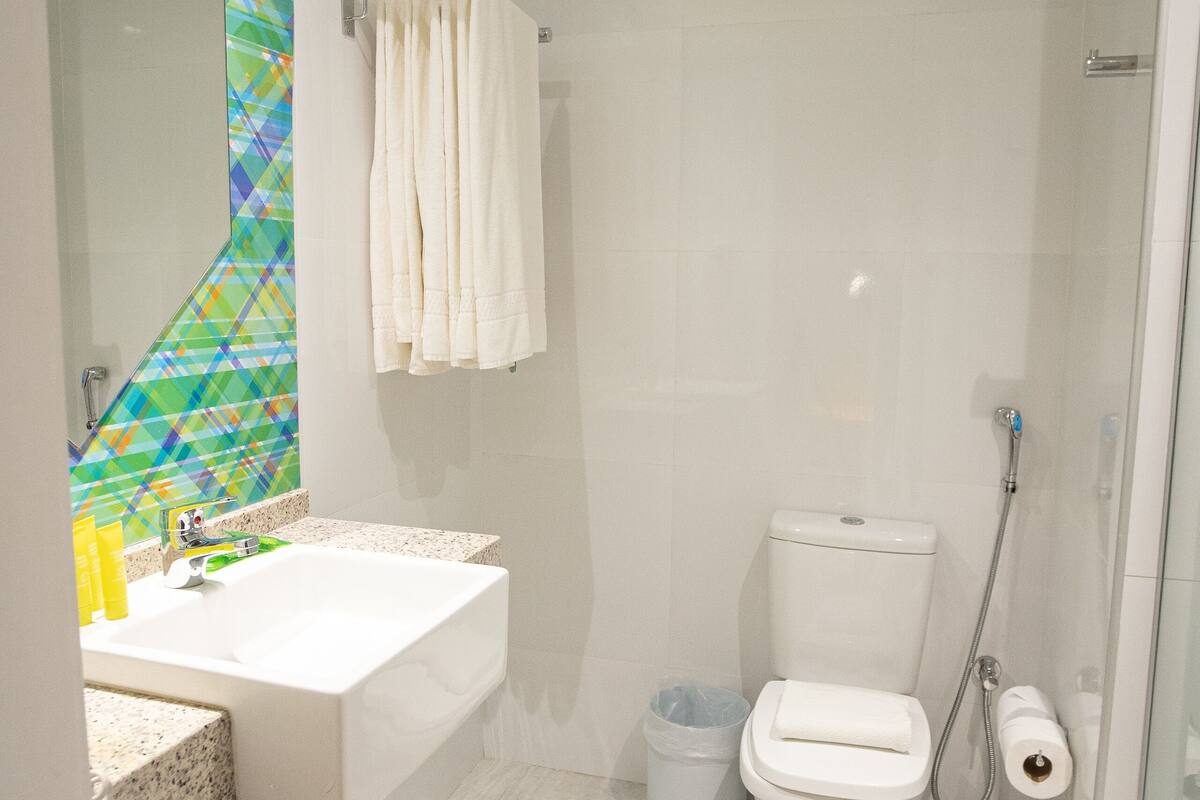 shower, bidet, towels, soap