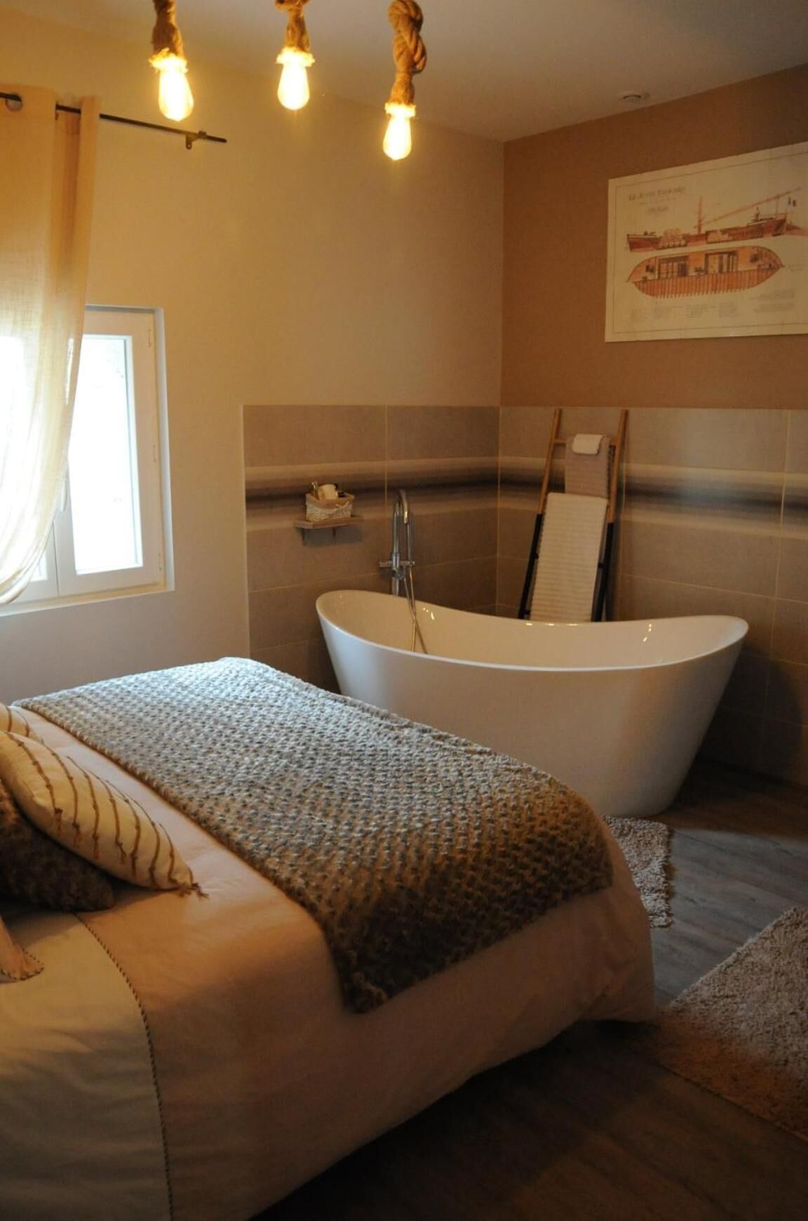 Egyptian cotton sheets, premium bedding, memory foam beds, minibar