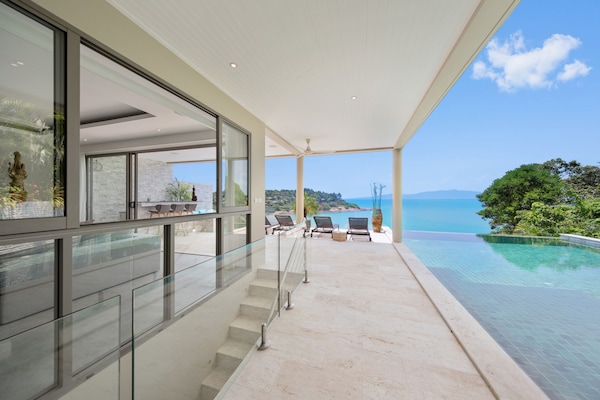 Luxury 5 Bedroom Villa with Ocean View and Private Infinity Pool BY8 | Terrace/patio