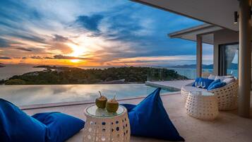 Exclusive Villa, 4 Bedrooms, Private Pool, Ocean View BB10 | Alberca privada