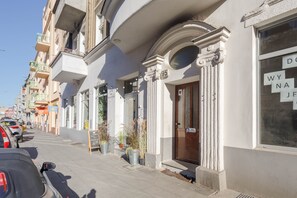 Property entrance - Villa Wilda (Poznan)