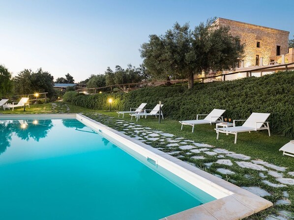 Seasonal outdoor pool