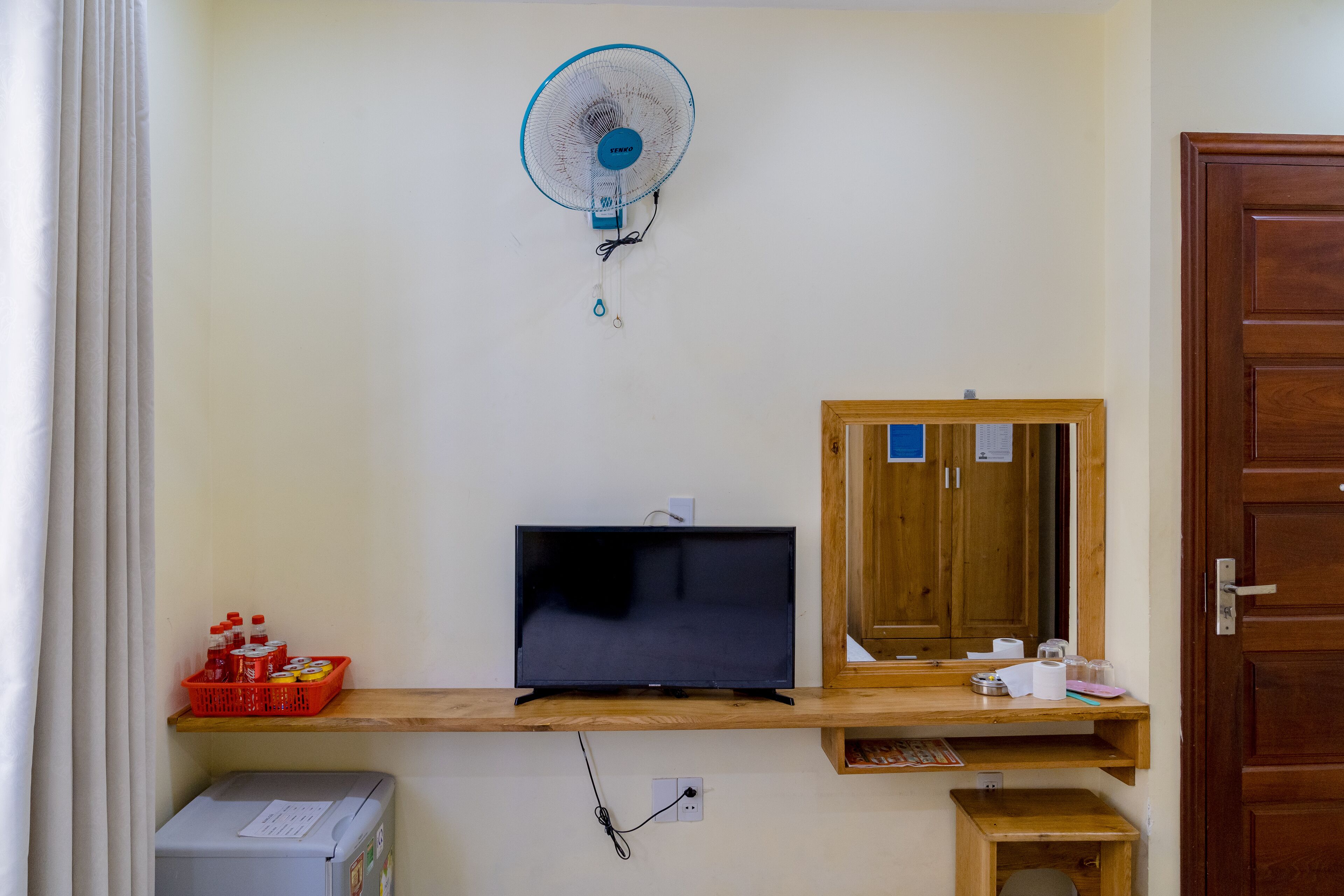 Chambre Supérieure, 1 grand lit | Bureau, rideaux occultants, Wi-Fi gratuit, draps fournis