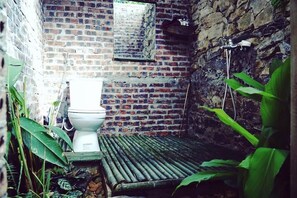 Felles sovesal (20 people) | Bad | Dusj, toalettartikler (inkludert) og hårføner