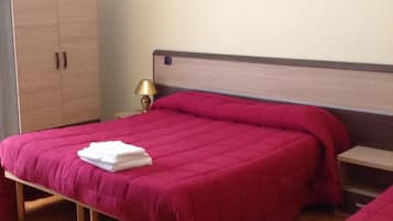 Coffres-forts dans les chambres, bureau, lits bébé (gratuits)