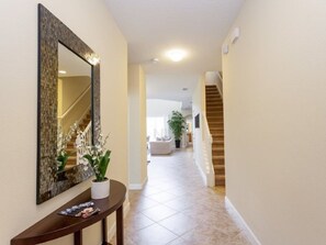 Family Villa, Private Pool, Garden Area | Hallway