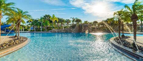 Seasonal outdoor pool, sun loungers