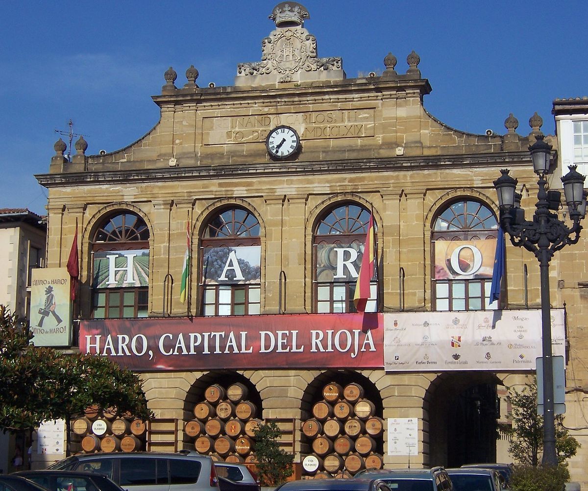 A historic building with a sign reading "HARO, CAPITAL DEL RIOJA".