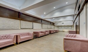 Banquet hall - Treebo Soho Newtown Near New Town Bus Stand (Barasat)