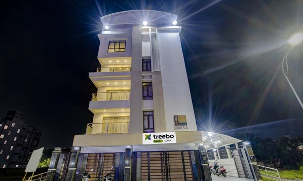 Exterior - Treebo Soho Newtown Near New Town Bus Stand (Barasat)
