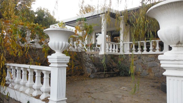 Courtyard - Otters Haunt (Potchefstroom)