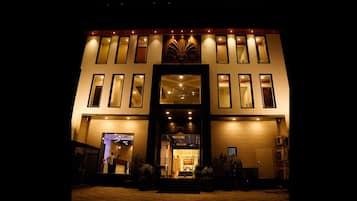 Front of property - evening/night