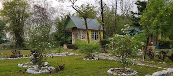 Garumara Green Wilderness Resort