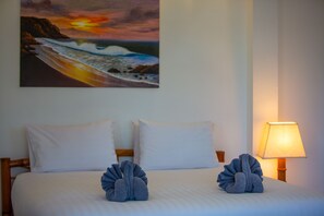 Superior Apartment, 1 Bedroom | Minibar, in-room safe, blackout drapes, soundproofing