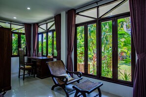 Family Room, 2 Bedrooms, Accessible, Garden View | Garden view