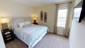 Perhehuvila, poreamme, puutarha-alue | Näkymä huoneesta